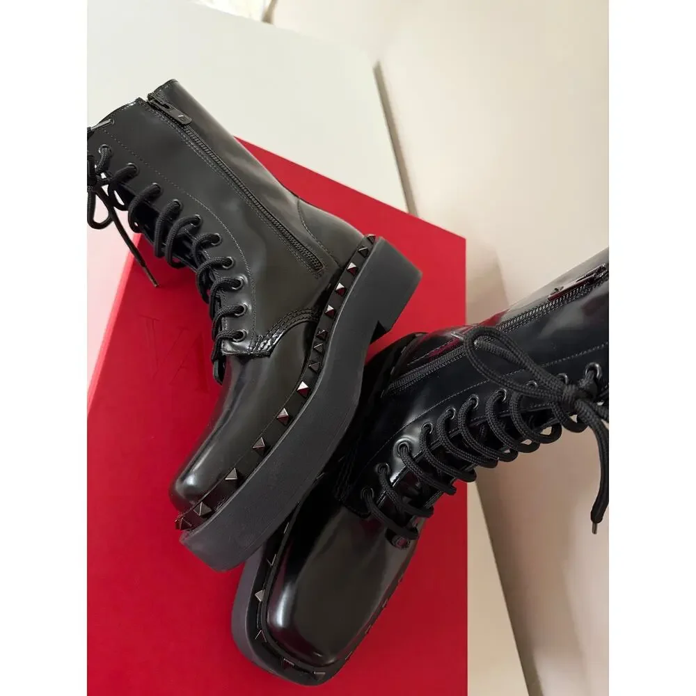 Valentino Garavani Rockstud Black Patent Leather Combat Boots 38 NEW Box